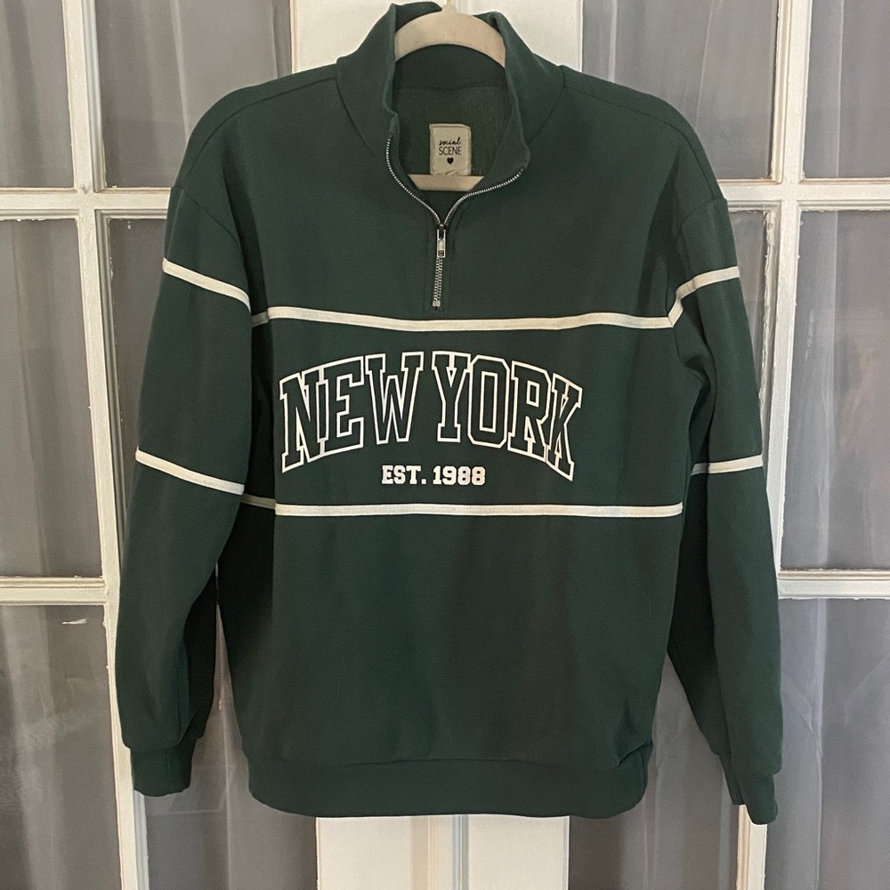 Social Scene Green New York Half-Zip Sweatshirt Retro Style Size Medium